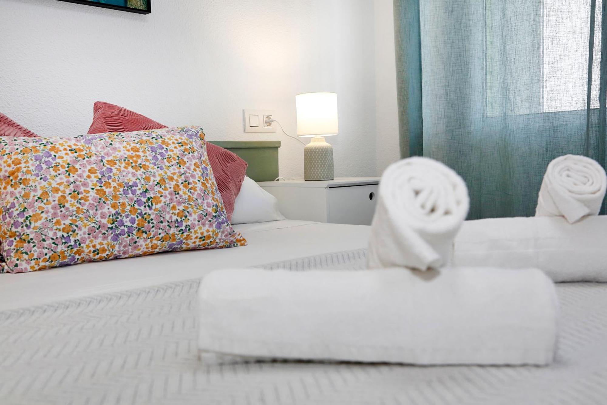 Apartmán Diamar Near The Beach With Wifi Alicante Exteriér fotografie